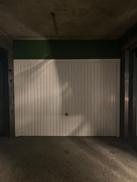 GARAGE A LOUER - ST ETIENNE - 75 &euro; charges comprises par mois