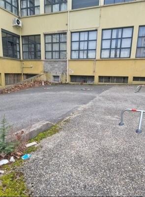 PARKING EXTERIEUR A LOUER - ST ETIENNE - 50 &euro; charges comprises par mois