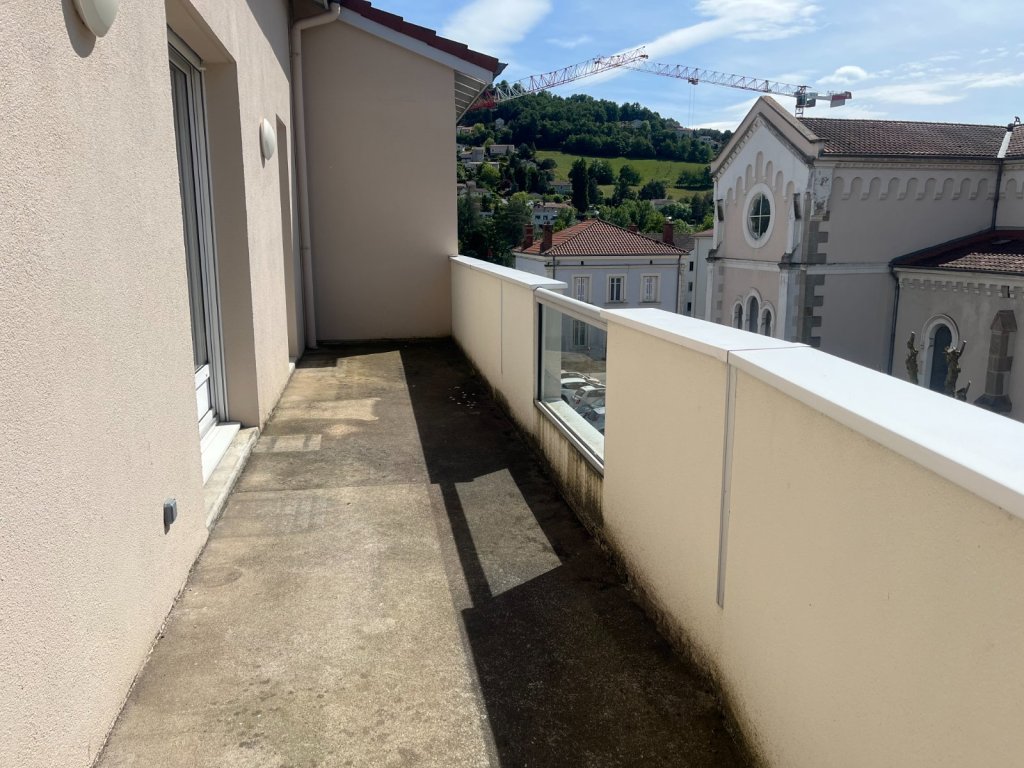 APPARTEMENT T4 A VENDRE - L ETRAT Centre - 92.68 m2 - 220 000 &euro;