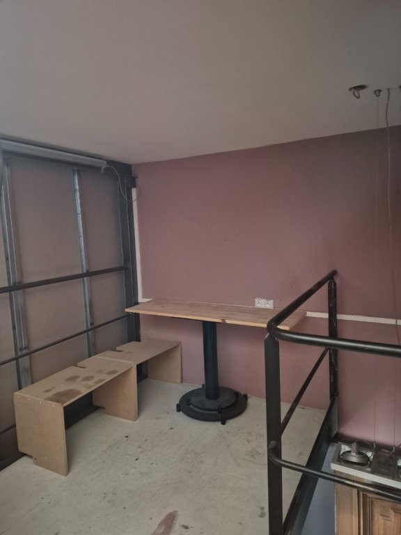 BOUTIQUE A LOUER - ST ETIENNE - 750 &euro; HC par mois