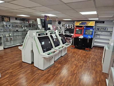 BOUTIQUE A VENDRE - ST ETIENNE - 195 000 €