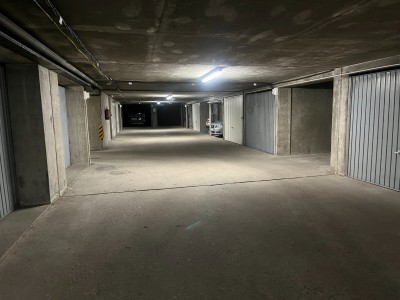 GARAGE A VENDRE - ST ETIENNE HYPER CENTRE VILLE - 12.5 m2 - 13 000 €