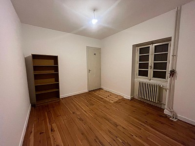 IMMEUBLE A VENDRE - ST MAURICE EN GOURGOIS - 250 000 &euro;