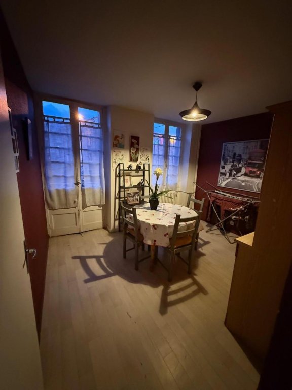 IMMEUBLE A VENDRE - ST MAURICE EN GOURGOIS - 250 000 &euro;