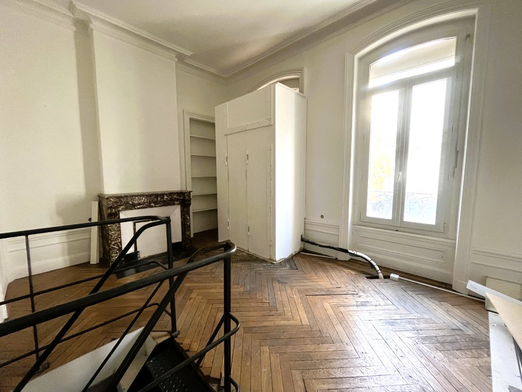 EMPLACEMENT N°1.
