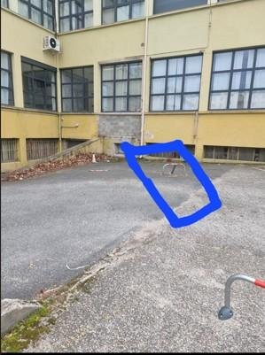 PARKING EXTERIEUR A LOUER - ST ETIENNE - 50 &euro; charges comprises par mois