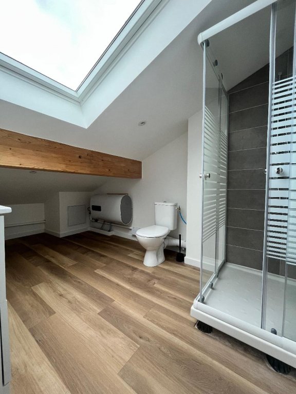STUDIO A LOUER - ST ETIENNE - 20.7 m2 - 390 &euro; charges comprises par mois