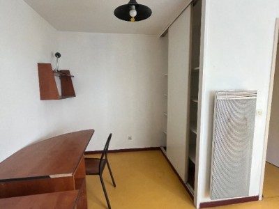 STUDIO A VENDRE - ST ETIENNE CAMPUS TREFILERIE - 17.68 m2 - 39 000 &euro;