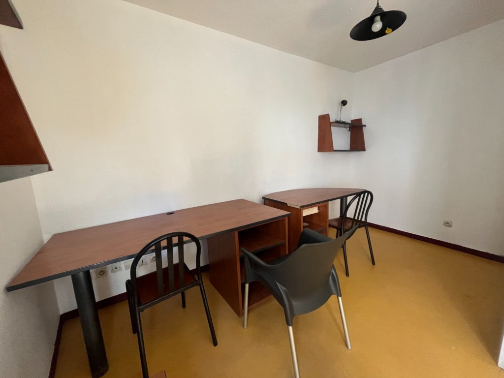 STUDIO A VENDRE - ST ETIENNE CAMPUS TREFILERIE - 17.68 m2 - 39 000 &euro;