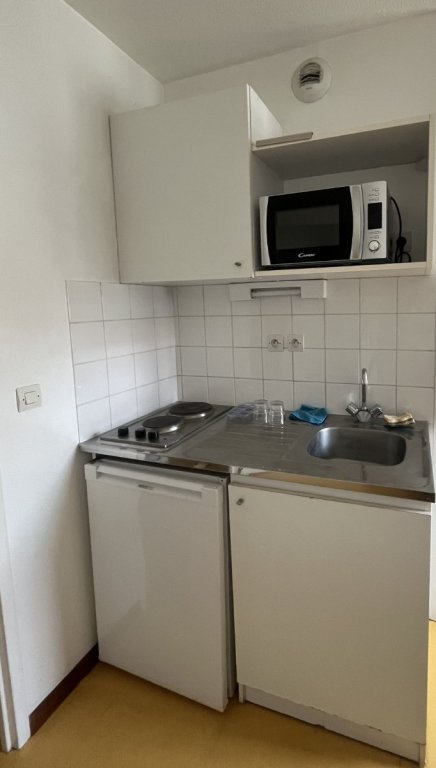 STUDIO A VENDRE - ST ETIENNE CAMPUS TREFILERIE - 17.68 m2 - 39 000 &euro;