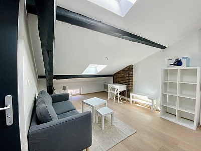 STUDIO A VENDRE - ST ETIENNE - 18.82 m2 - 55 000 €