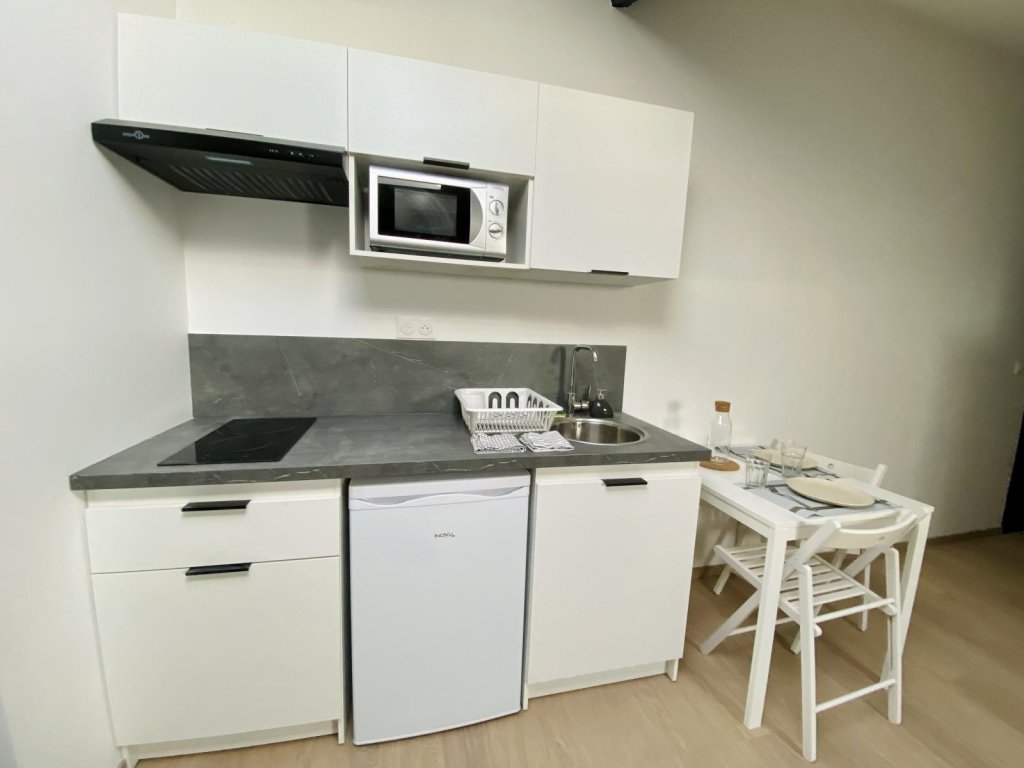 STUDIO A VENDRE - ST ETIENNE - 18.82 m2 - 55 000 &euro;