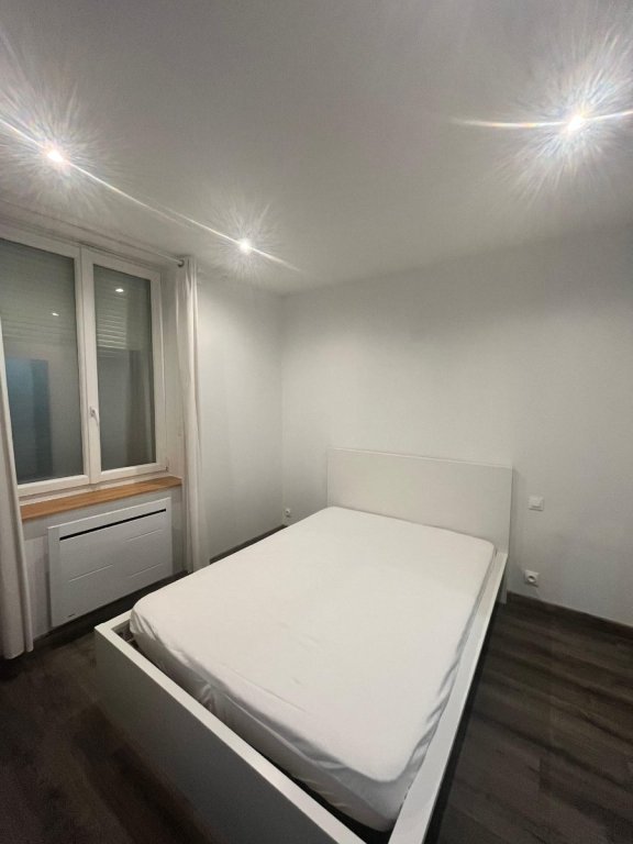 APPARTEMENT T2 A LOUER - ST ETIENNE PUIT COURIOT - 40 m2 - 450 &euro; charges comprises par mois