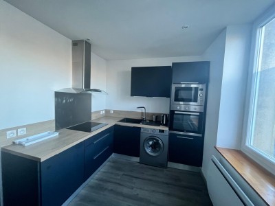 APPARTEMENT T2 A LOUER - ST ETIENNE PUIT COURIOT - 40 m2 - 450 € charges comprises par mois