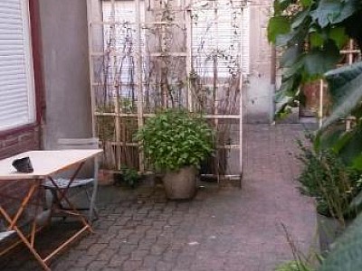 APPARTEMENT T2 A LOUER - ST ETIENNE - 51 m2 - 500,93 &euro; charges comprises par mois