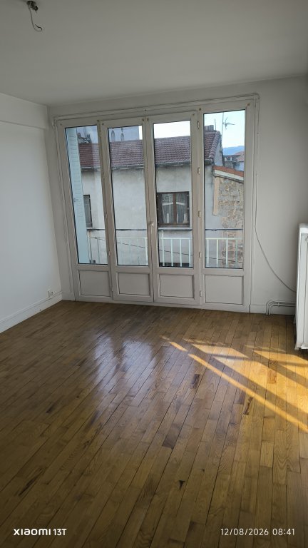 APPARTEMENT T2 A LOUER - ST ETIENNE - 40.6 m2 - 430 &euro; charges comprises par mois