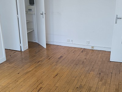APPARTEMENT T2 A LOUER - ST ETIENNE - 40.6 m2 - 430 € charges comprises par mois