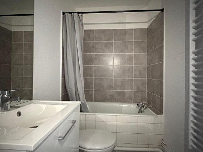 APPARTEMENT T2 A LOUER - ST ETIENNE - 28.85 m2 - 440 &euro; charges comprises par mois