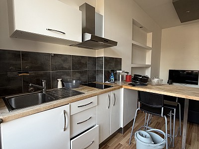 APPARTEMENT T2 A LOUER - ST ETIENNE - 31.23 m2 - 480 € charges comprises par mois