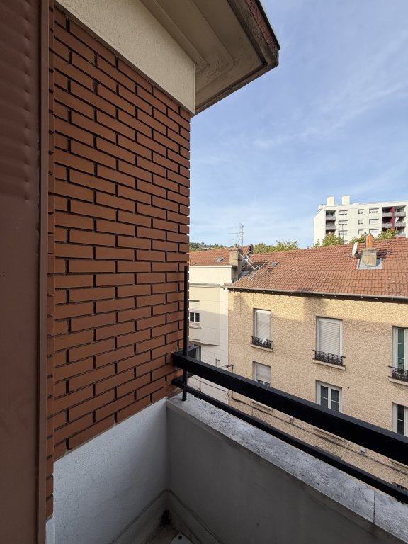 APPARTEMENT T2 A LOUER - ST ETIENNE - 31.23 m2 - 480 &euro; charges comprises par mois