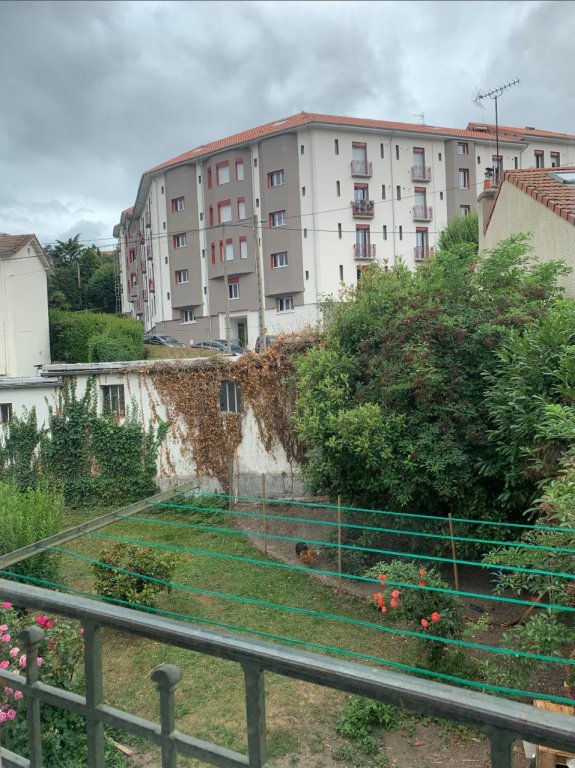 APPARTEMENT T2 A LOUER - ST ETIENNE - 44.04 m2 - 520 &euro; charges comprises par mois