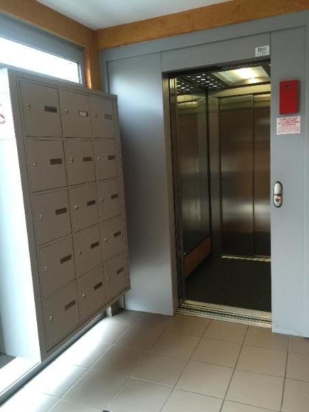 APPARTEMENT T2 A LOUER - ST ETIENNE - 32 m2 - 388,10 &euro; charges comprises par mois