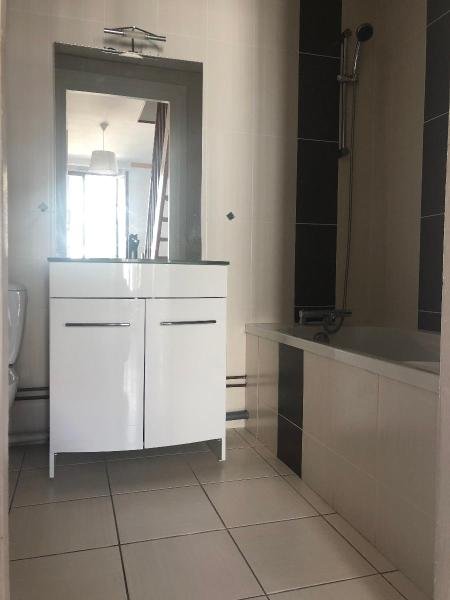 APPARTEMENT T2 A LOUER - ST ETIENNE - 47.2 m2 - 395 &euro; charges comprises par mois