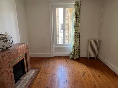 APPARTEMENT T2 A LOUER - ST ETIENNE - 64 m2 - 510 &euro; charges comprises par mois