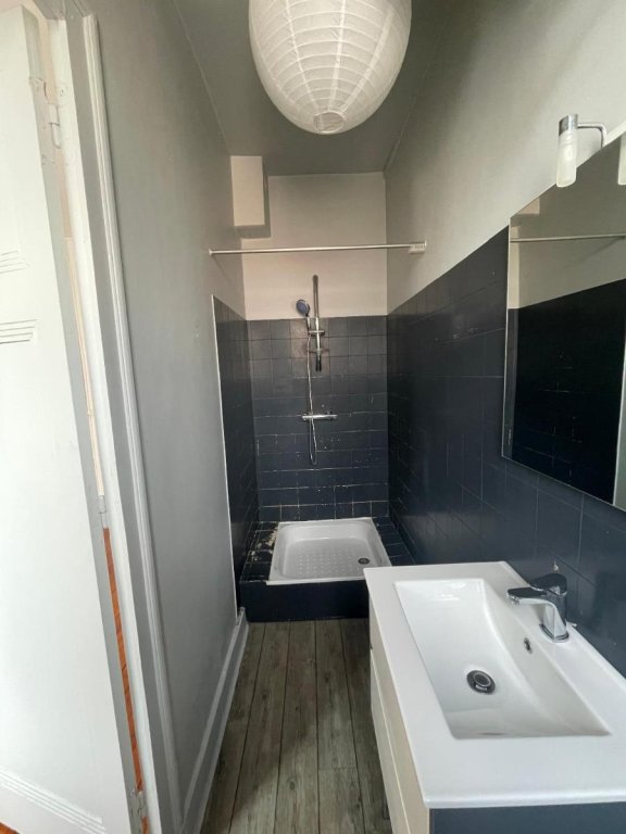 APPARTEMENT T2 A LOUER - ST ETIENNE - 55.34 m2 - 490 &euro; charges comprises par mois