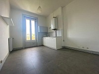 APPARTEMENT T2 A LOUER - ST ETIENNE - 35.87 m2 - 390 € charges comprises par mois