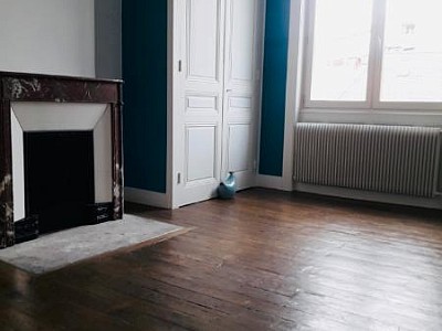 APPARTEMENT T2 A LOUER - ST ETIENNE - 58 m2 - 420 € charges comprises par mois
