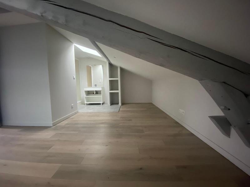 APPARTEMENT T2 A LOUER - ST ETIENNE - 40.9 m2 - 435,31 &euro; charges comprises par mois