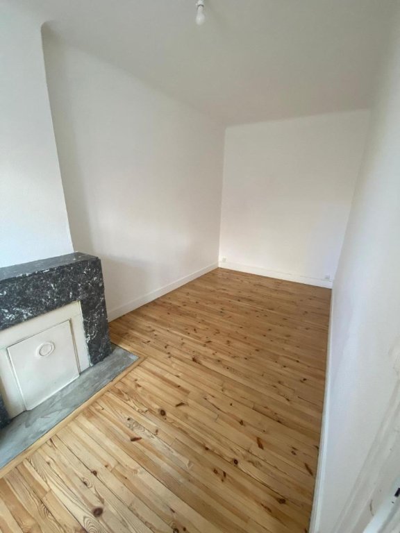 APPARTEMENT T2 A LOUER - ST ETIENNE - 46 m2 - 430 &euro; charges comprises par mois