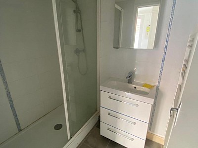 APPARTEMENT T2 A LOUER - ST ETIENNE - 46 m2 - 430 &euro; charges comprises par mois
