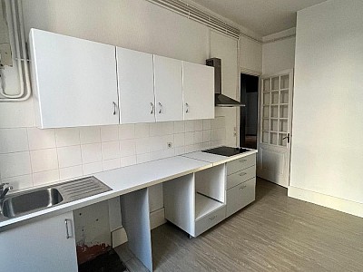 APPARTEMENT T2 A LOUER - ST ETIENNE - 58.25 m2 - 450 € charges comprises par mois