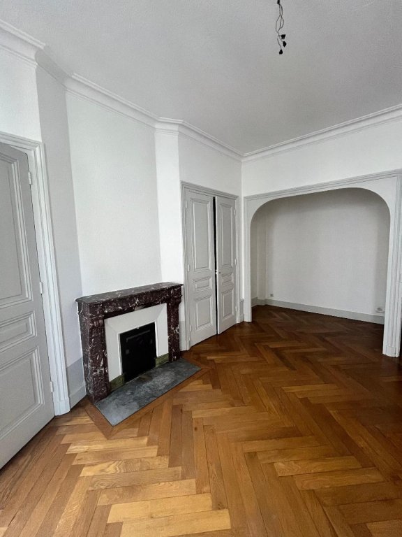 APPARTEMENT T2 A LOUER - ST ETIENNE - 58.25 m2 - 450 &euro; charges comprises par mois