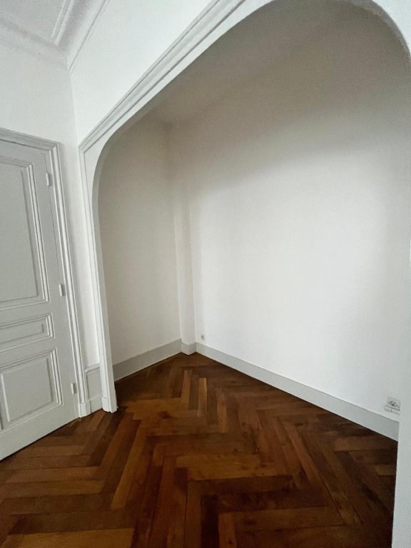 APPARTEMENT T2 A LOUER - ST ETIENNE - 58.25 m2 - 450 &euro; charges comprises par mois