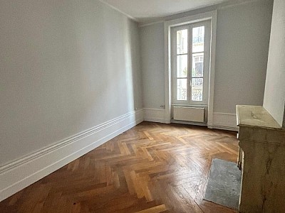 APPARTEMENT T2 A LOUER - ST ETIENNE - 58.25 m2 - 450 € charges comprises par mois