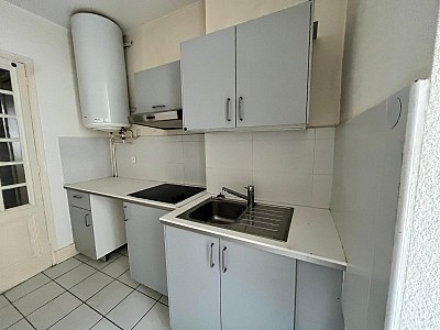 APPARTEMENT T2 A LOUER - ST ETIENNE - 53.05 m2 - 426 &euro; charges comprises par mois