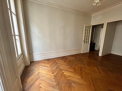 APPARTEMENT T2 A LOUER - ST ETIENNE - 53.05 m2 - 426 &euro; charges comprises par mois