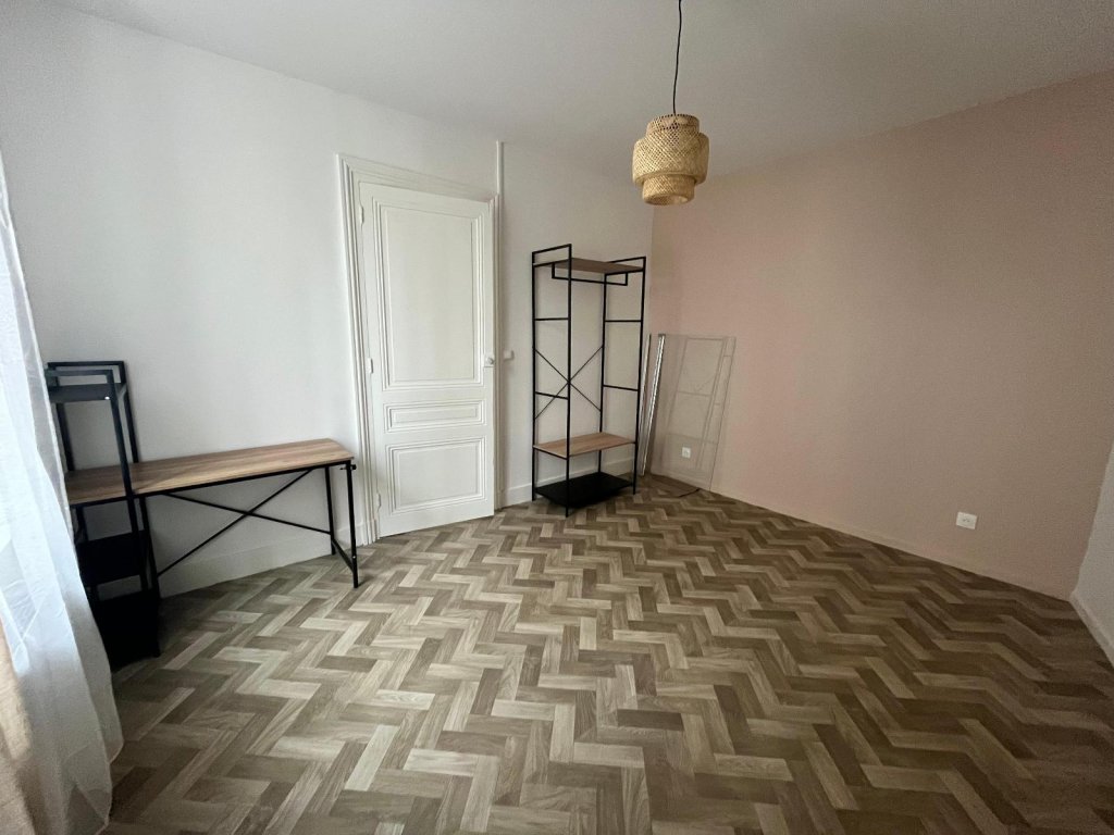 APPARTEMENT T2 A LOUER - ST ETIENNE - 31 m2 - 440 &euro; charges comprises par mois