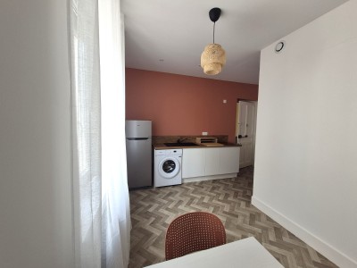 APPARTEMENT T2 A LOUER - ST ETIENNE - 31 m2 - 440 € charges comprises par mois