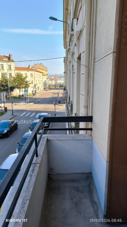 APPARTEMENT T2 A LOUER - ST ETIENNE - 48.87 m2 - 530 &euro; charges comprises par mois
