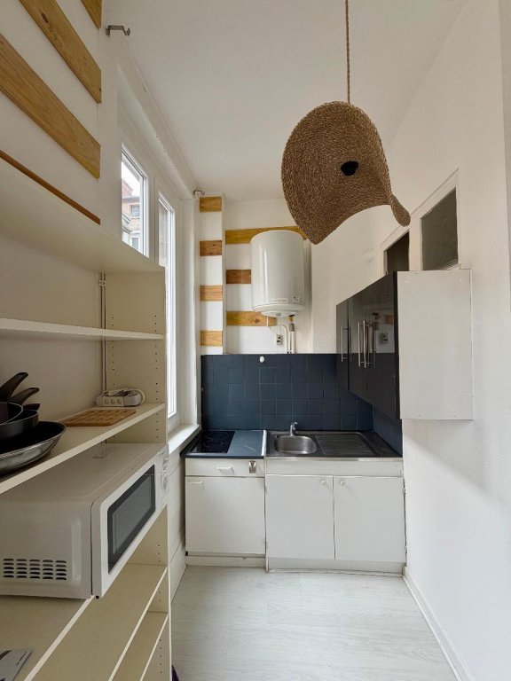 APPARTEMENT T2 A LOUER - ST ETIENNE - 28 m2 - 400 &euro; charges comprises par mois