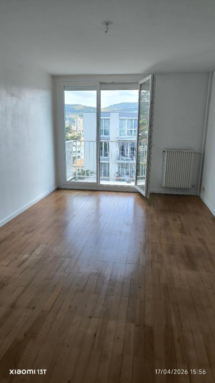 APPARTEMENT T2 A LOUER - ST ETIENNE - 51.75 m2 - 575 &euro; charges comprises par mois