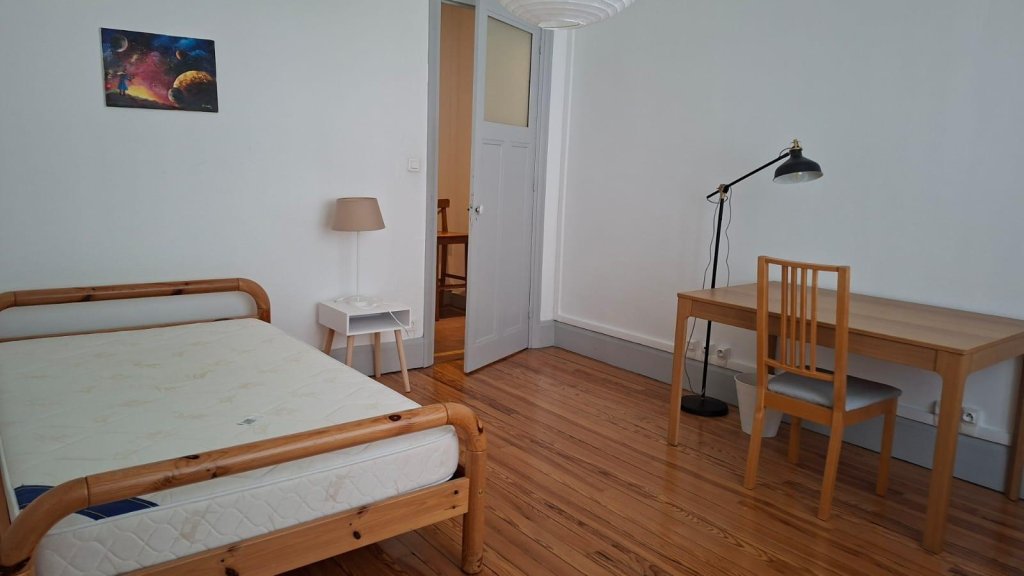 APPARTEMENT T2 A LOUER - ST ETIENNE - 48.9 m2 - 495 &euro; charges comprises par mois