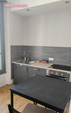 APPARTEMENT T2 A LOUER - ST ETIENNE TREFILERIE - 55.75 m2 - 630 &euro; charges comprises par mois