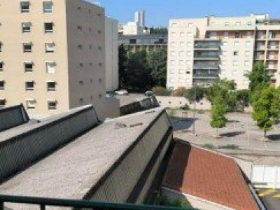 APPARTEMENT T2 A LOUER - ST ETIENNE TREFILERIE - 55.75 m2 - 630 € charges comprises par mois