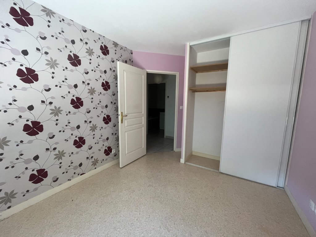 APPARTEMENT T2 A VENDRE - ST DIDIER EN VELAY - 49.1 m2 - 92 000 &euro;