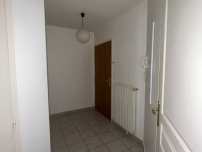 APPARTEMENT T2 A VENDRE - ST DIDIER EN VELAY - 49.1 m2 - 92 000 €